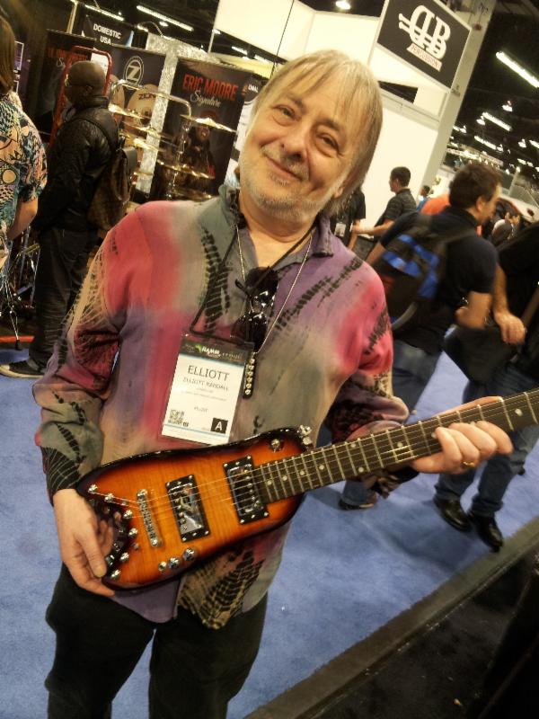 Elliott Randall with his Strobel Travel Guitar at NAMM 2014