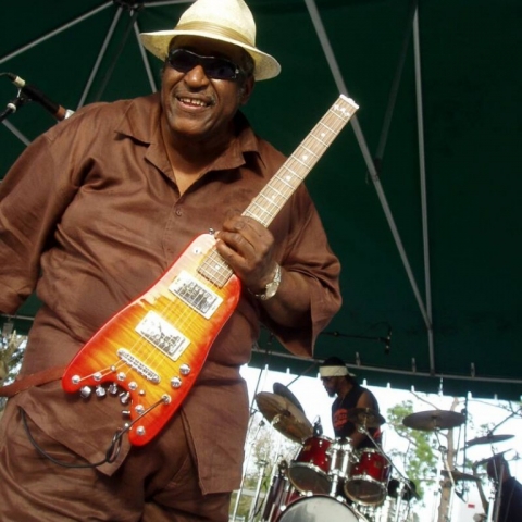 Joey Gilmore loved playing his Rambler Professional Travel Guitar