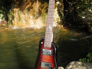 Rambler Classic Travel Guitar - Tobacco Sunburst