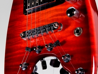 Custom Rambler Travel Guitar - Ruburst