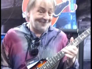 Elliott Randall Playing his Strobel Rambler® Travel Guitar