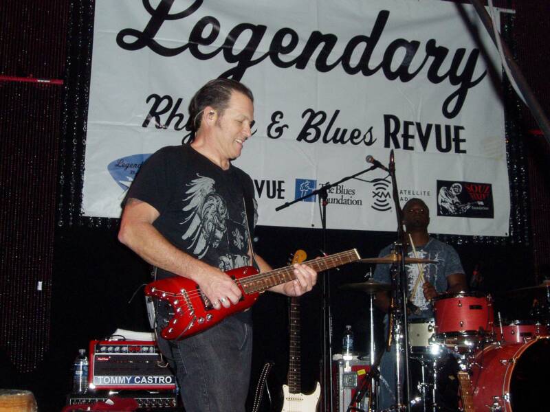 Tommy Castro playing the blues with his Ramber Travel Guitar