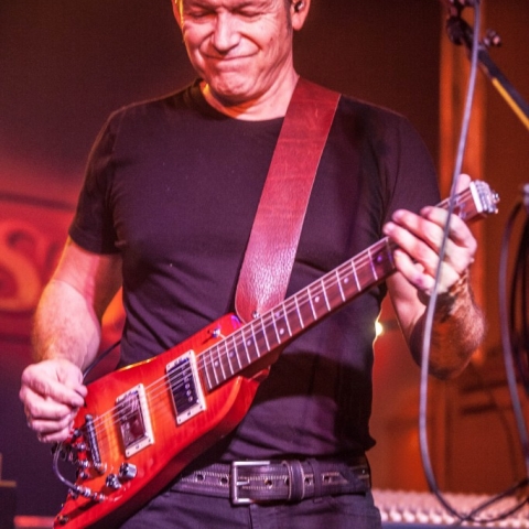 Tommy Castro making a Rambler Travel Guitar (photo courtesy of Jay Skolink)