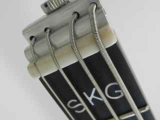 Rambler Custom Travel Bass StringKeeper