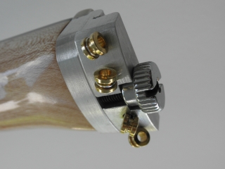 Travel Bass String Keeper